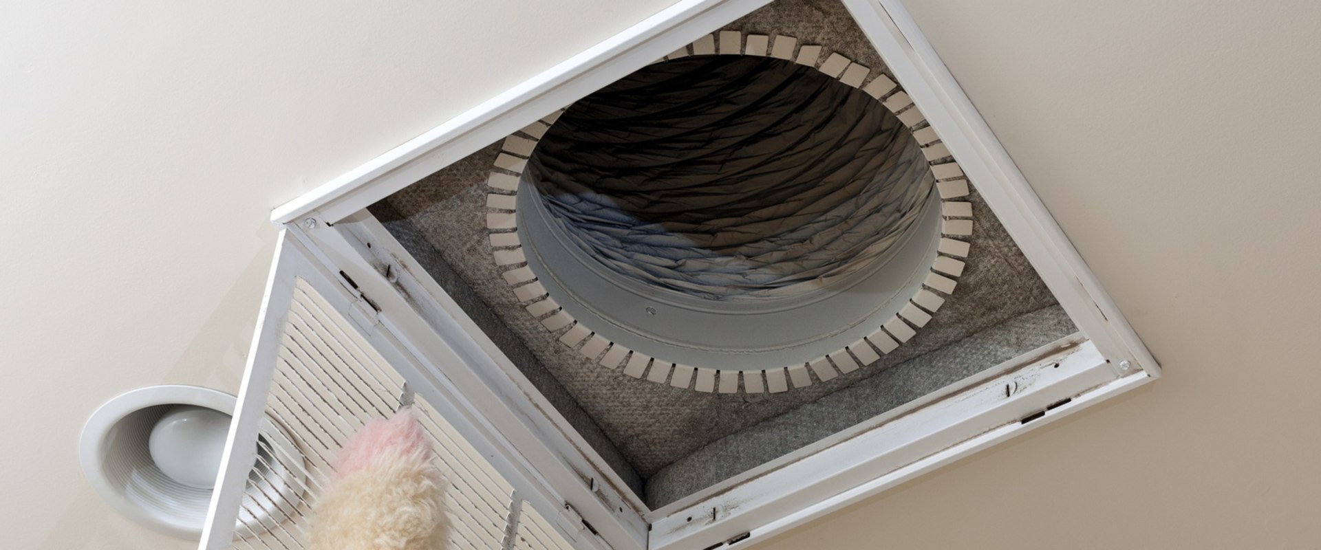 The Impact of Air Duct Cleaning on Indoor Air Quality